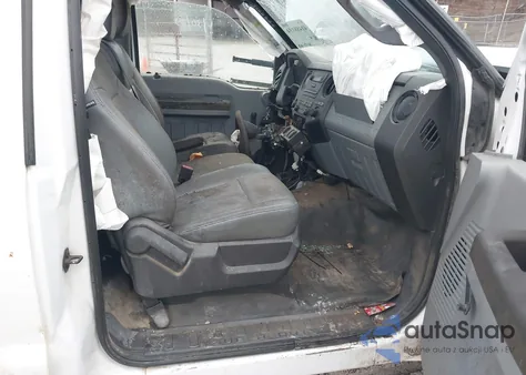 2016 Ford F-250 Xl из США, поврежденный, VIN 1FTBF2B68GEB54649